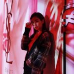 Mirei Kiritani Instagram - @yslbeauty の”ROUGE VOLUPTE CANDY GLAZE” フルーツ飴みたいな、じゅわとろ質感のリップ。塗り心地が気持ちいい☺️ つけたのは04番。07番も好きだったなぁ💋 1/5からオンラインとブティックで先行発売、1/14に全国発売です💄 #キャンディグレーズ