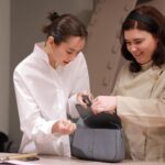 Mirei Kiritani Instagram - TOKYO MEDIA DEPARTMENTで開催中の「Fendi Selleria」 FENDIのクラフツマンシップを体験できる唯一無二のポップアップストアです👜 レザー工場の職人の技を間近で見られたり、実際に体験できたり。私もやらせてもらったんだけど、レザーだからステッチを通すのも想像より固くて力が必要で一苦労🙄 改めて職人技の素晴らしさを感じました。 3/31までなので是非😊 #FendiSelleria #PR