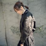 Mirei Kiritani Instagram - TATRASの春ブルゾンをスカートと合わせて着たくて🖤🤍🖤早くもっともっと暖かくなってほしいなぁ🌸 #TATRAS24SS #TATRAS #PR