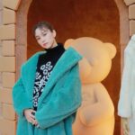 Mirei Kiritani Instagram - マックスマーラのテディベアコートが誕生10周年！！ 六本木ヒルズアリーナにできた「Teddy TEN Park」にお祝いへ🧸🧸🧸 くま顔のコットンキャンディ可愛すぎるし、クレーンゲームも楽しすぎた🤎もこもこってやっぱりいつだって可愛いねぇ🥺 #MaxMaraTeddyTen #MaxMara #pr 六本木ヒルズ - Roppongi Hills