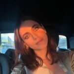 Miriam Leone Instagram - Roma. Tiburtina. Mi sento fortunata perché l’impegno che ho messo in questi anni, la dedizione, i sacrifici, i momenti difficili vissuti spesso nella dignità del riserbo, le maniche quasi sempre rimboccate, il sorriso verso la vita, la fiducia e l’amore per il prossimo e per i progetti in cui credo mi hanno portato soddisfazioni per le quali sono infinitamente grata. Non è mai scontato nè dovuto. Oggi sono stata su un set pieno di bella energia e domani vi svelo una sorpresa che per me e il mio super team è un riconoscimento importante del valore del nostro lavoro … e non vedo l’ora di dirvelo! Grazie a chi mi sostiene e crede in me. Un tramonto sulla Tiburtina di ritorno dal set che mi è valso come un tramonto sul mare (quasi dai …) #losapetecheèaccussì