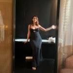 Miriam Leone Instagram - Una giornata al @bulgarihotels di Milano … 1. Collaudo letto comodissimo! 2.La vasca 3. Bagno dei sogni 4. La vista sul cortile milanese 5. Un toast indimenticabile 6. Per me gazpacho analcolico #love #accussì #BulgariHotels #BulgarihotelMilano Hotel Bulgari Milano
