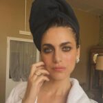 Miriam Leone Instagram - Stasera la mamma esce! Mood per andare dalla cucina alla sala da pranzo! #newlife #mommyslife #sabatoseraconbebè #noitre #love #accussímammaversion