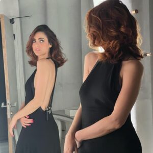 Miriam Leone Instagram - Sorprese che arrivano presto … team at work … tap for credits …
#buonprimogiornodestate
#comingsoon
#accussì 
Pics @valeriaposi ♣️♦️♠️❤️
