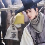 Moon Sang-min Instagram - 내일도 슈룹🤍