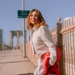 Munmun Dutta Instagram – Living my best life 💃🏻 Sharing the last set of pictures from my NYC trip and photoshoot .

Designer and stylist @sandeepravi89 @maisontai 
Photographed by 📸 @swapniljunjare 
Makeup and Hair @iamkanwalbatool 
Coordinated by @silk_angels 

#munmundutta #newyorkcity #fashionshoot #brooklynbridge #dumbobrooklyn #usa #travelmemories  #newyork Brooklyn Bridge