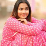 Myna Nandhini Instagram - Saree from @thorkal_couture_official camera @skmani_photography