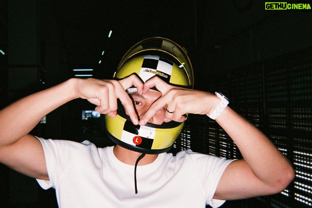Nadech Kugimiya Instagram - Stag Stag StagšStag Stag Stagš¾Stag Stag Stagš #friendforever #foreverlove #foreverlife