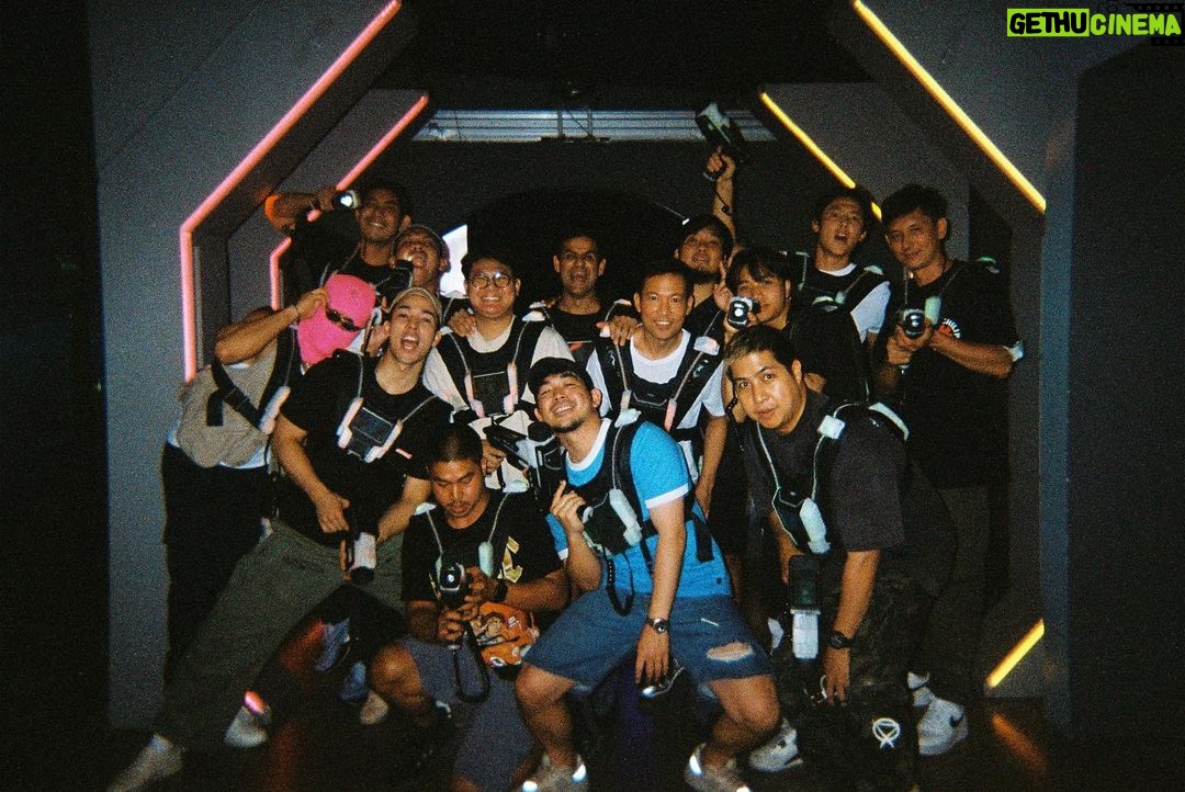 Nadech Kugimiya Instagram - Stag Stag StagšStag Stag Stagš¾Stag Stag Stagš #friendforever #foreverlove #foreverlife