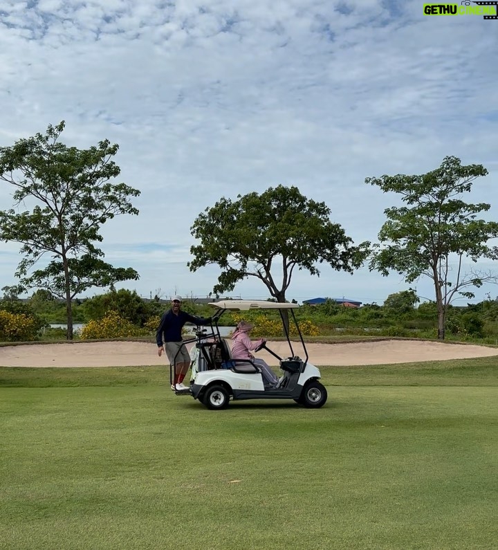 Nadech Kugimiya Instagram - ⛳️ T-Off #offthegrid