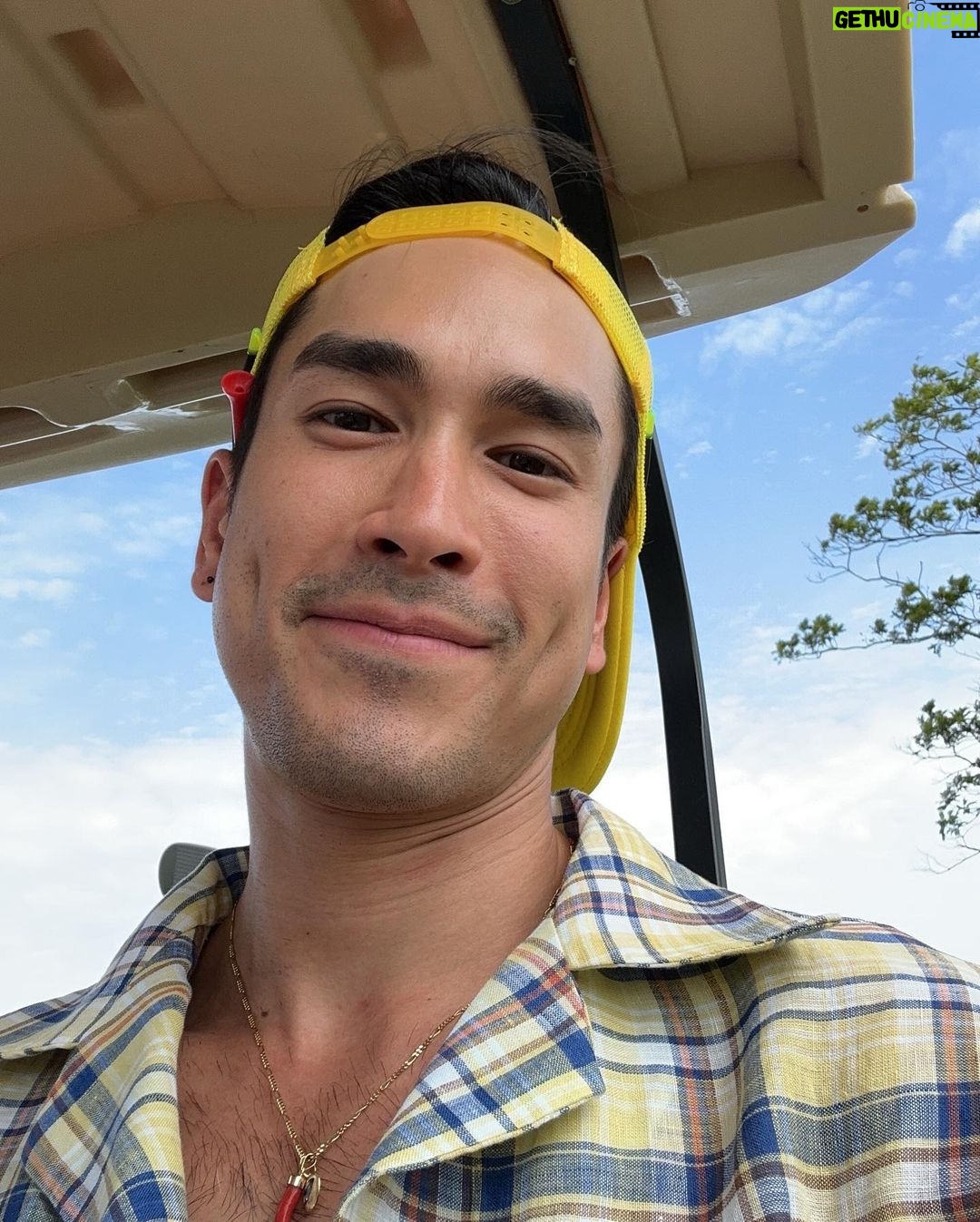Nadech Kugimiya Instagram - ⛳️ T-Off #offthegrid