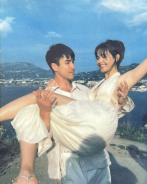 Nadech Kugimiya Instagram - We decided on forever ♾️💍🫶🏼

ผมคือผู้ชายที่มีความสุขที่สุด เพราะผมโชคดีที่สุด ที่มีผู้หญิงคนนี้อยู่ในชีวิต 
การเดินทางครั้งใหม่เริ่มต้นแล้ว และผมโคตรตื่นเต้นเลย😉
You are my soul my laugh my tear my air. And thank you for saying “YES”

— well actually I said AHHHHEEEEEHHH *SCREAMSS and then YES!! Hehe ♥️ to the moon and back baby.