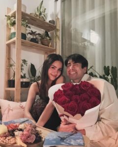 Nadech Kugimiya Instagram - 💋My Heart 💋My Life 💋My One & Only Thought @urassayas “Happy Valentine’s Day🌹” #12thvalentinesdaytogether