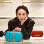 Nana Seino Instagram - おつかれーらいす。 VERSACE銀座本店のレセプションに行ってきました。 ガチャガチャ楽しかった☺︎ #Versace #VersaceGinza #ヴェルサーチェ