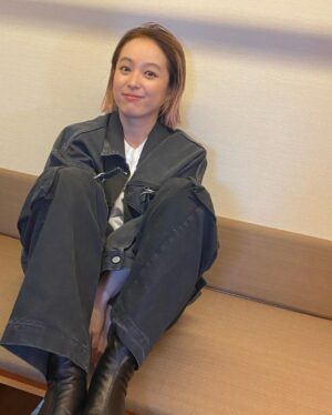 Nana Seino Instagram - そして
28歳になりました。
楽しみたいです。

いつも応援してくださる
ファンの皆様、
これからも宜しくお願いします🥺

おつかれーらいす☺︎。