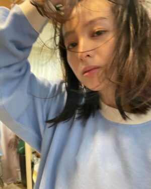Nana Seino Instagram - おつかれーらいす

本日夜10時から
『婚姻届に判を捺しただけですが』
第9話です。もう9話かぁ。終わっちゃう(;o;)

#ハンオシ