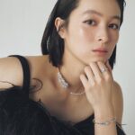 Nana Seino Instagram - SPUR 1月号 ぜひみてね☺︎ おつかれーらいす。 @boucheron @spurmagazine