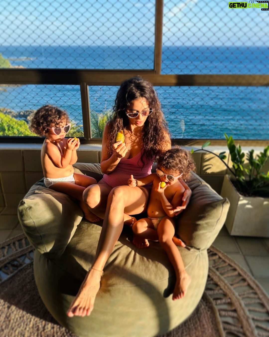 Nanda Costa Instagram - Aqui é carlotinha, e aí ? 🥭