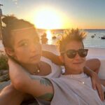 Nanda Costa Instagram - Tô sempre querendo te beijar de novo ❤️