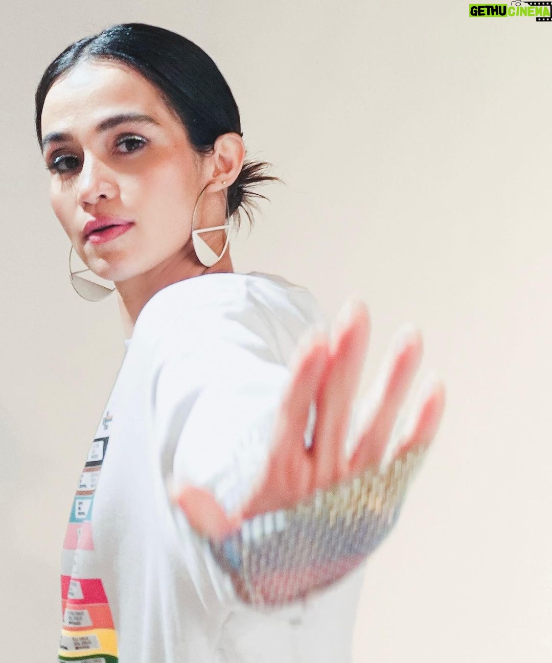 Nanda Costa Instagram - Na sua terra Ć© biscoito ou bolacha? Considerando que 1/8 das fotos desse carrossel correspondem a 3 favoritas. Qual seu top 3? š· @claraalmeidaph š @marifranca_ š @natrosamakeup š©š»āš»@anapmatias_ š¤³š½@lbdigitaleconteudo