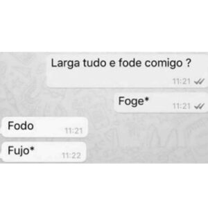 Nanda Costa Instagram - 6/9! Marque o @ e não diga nada! Se puder, COPULEM! 
#diadosexo #façamos 

Obs: sobre a foto de número 
 6, eu roubei de um post da @deboralamm , apesar de concordar com a frase, quero deixar bem claro que não fui eu que pichei . Aliás, eu roubei dela vários desses “ lambe lambe “ ( alguém sabe o plural de lambe lambe?) 
Enfim… 
Façamos!