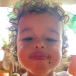 Nanda Costa Instagram - Sou libriana, com lua em gêmeos, casada com uma geminiana (com ascendente em libra). Nossas filhas tem o sol em libra (como eu), e a lua em Áries ( como a Lan). Elas nasceram com um minutinho só de diferença, e com os planetas nos mesmo lugares. Um mapa astral praticamente igual. Eu super acredito em astrologia, e tenho muita sorte de acompanhar tão de perto a evolução das minhas librianas com ascendente em touro. Elas são tão parecidas e tão diferentes, que nem sei. Mas desconfio que esse charme todo, é coisa de quem tem o signo e o ascendente regido por Vênus. Tô mentindo, ou tô errada?!🫣🤩🫶🏼