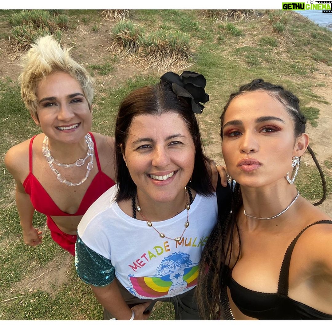Nanda Costa Instagram - Feliz novo ciclo, meu amor! Que alegria ter você em nossas vidas❣️Toda saúde, axé e sorte do mundo 🫶🏼❤️ te amo te amo te amo @anapmatias_