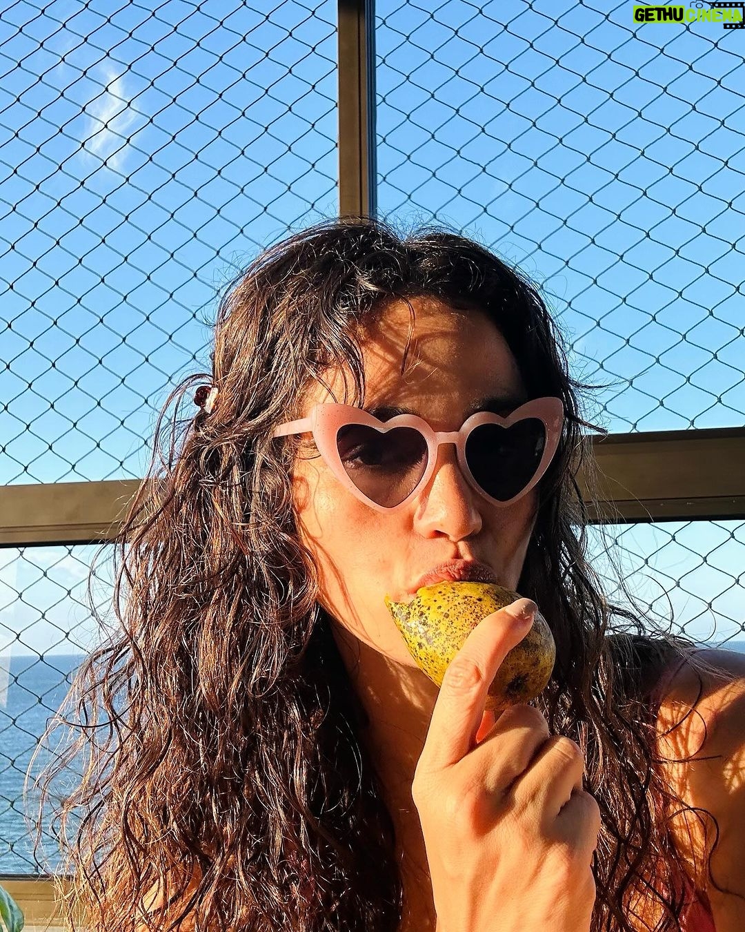Nanda Costa Instagram - Aqui é carlotinha, e aí ? 🥭