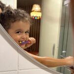 Nanda Costa Instagram - Bananeira não dá manga, e eu posso provar! Arrasta para o lado! 🫣