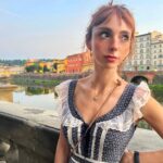 Natalia Téllez Instagram - Random pero profundo 🪄