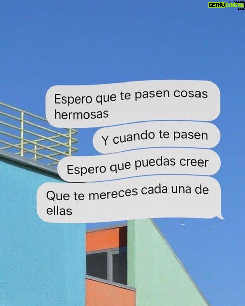 Natalia Téllez - 124.7K Likes - Random pero profundo 🪄