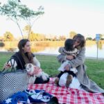 Natalia Téllez Instagram - Cuando te intentas desconectar en vacaciones pero solo puedes pensar que estrenas el VIERNES @sietevecesadios 😱