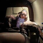 Natalie Mariduena Instagram - 🫒💚☀️🎨🛩️🏝️🍾📚