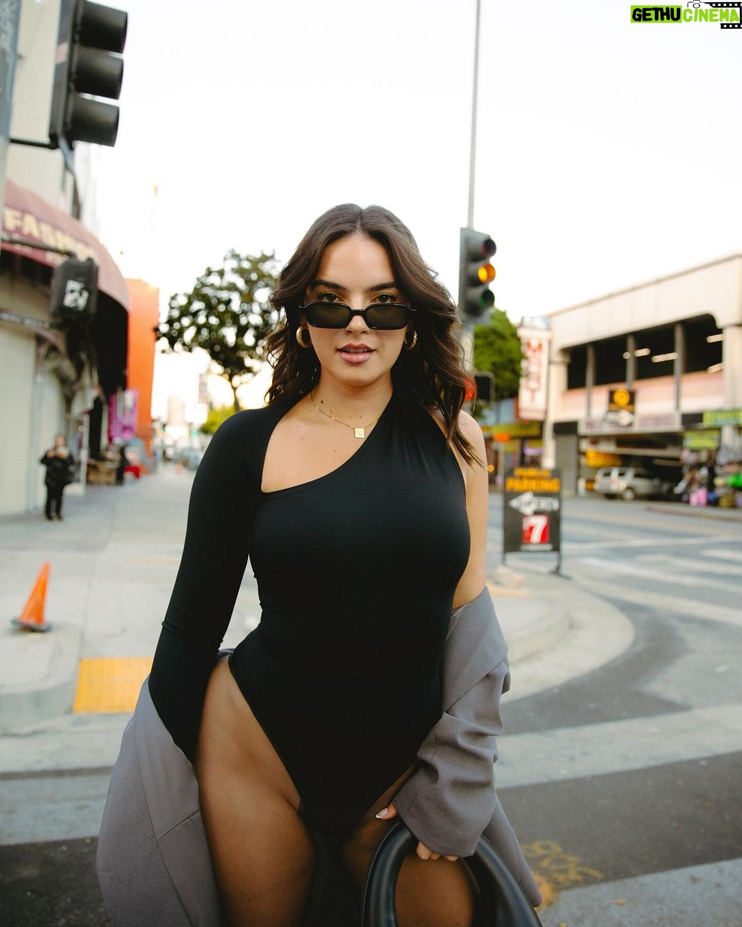 Natalie Mariduena Instagram - im ✨obsessseddd✨ the new eladay black edit is here