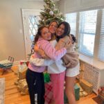 Natalie Mariduena Instagram - home for the holidays 🥰🎄☃️ Chicago, Illinois