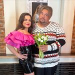 Natalya Korolyova Instagram - Я восхищаюсь творческим потенциалом своих друзей , как они его реализуют , создавая интересный контент !!! И сегодня я хочу поздравить крутого и талантливого @sezhukov Сергея Жукова! Он снял СВОЙ сериал, выступил как автор идеи, актер и композитор! Пригласил самый топчик звездных друзей :Билан, Даня Милохин, Лолита ,Королёва! !!Включаем Пятницу 9 декабря в 21:00 и смотрим сериал Евгенич. @evgenich.official и @fridaytv Парк Горького