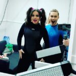 Natalya Korolyova Instagram - После музыкально эмоционального погружения в удивительный песенный мир созданный Маэстро @igor_nikolaev_music на фееричном концерте в Крокусе мы с Архипом @grek_grex выбрали культовую песню «Комарово» для старта в проекте «Две Звёзды»!!! Премьера 21 ноября на @1tv !!! #мама #сын #любимые #песни