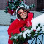 Natalya Korolyova Instagram - Подводим музыкальные итоги года, наряжаем елку🎄 и погружаемся в праздничную атмосферу вместе с Наташей Королевой🎉 Включай МУЗ-ТВ и смотри сегодня, 25 декабря, в 10:30 «У-Дачный чарт» с @koroleva__star 📺 Музыка согревает ❤️ #музтв #удачныйчарт #наташакоролева @milkis_photo_ ТРЦ "Европейский"