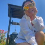 Natalya Korolyova Instagram - Колодец как из детства , водичка холодненькая , вкусная !!! Сразу в памяти всплывают любимая бабушка Соня, Десна, Летки , Папа , Брат Максим , подружки Тонька и Анька ! Ух, беззаботное детство !!! #турция #детство #лето #отдых Mandarin Oriental, Bodrum