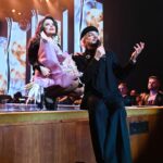 Natalya Korolyova Instagram - Спасибо моей семье и друзьям что в этот прекрасный вечер разделили со мной легендарную сцену Кремлевского Дворца и подарили моим зрителям заряд добрых эмоций в важный для меня день !!! @fkirkorov @katyagordon @grek_grex @turetsky.me @germantitov_official @tarzan___official @mr.alexsparrow #символюности #наташакоролева #юбилей #друзья #дружба #любовь #семья