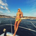 Natalya Rudova Instagram – Моя самая большая любовь на земле❤️ Мое Море💔