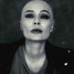 Natalya Rudova Instagram - ВСЕХ КОЛЛЕГ С ДНЕМ КИНО. ЭТО НЕВЕРОЯТНО ТЯЖКИЙ ТРУД. НО И САМЫЙ СИЛЬНЫЙ НАРК@ТИК ДЛЯ АКТЕРА , КОТОРЫЙ ОБОЖАЕТ ВЫТАСКИВАТЬ ИЗ СЕБЯ НЕСВОЙСТВЕННЫЕ ЕМУ ЭМОЦИИ. Я ОБОЖАЮ КАЖДУЮ СВОЮ ПОТРАЧЕННУЮ НЕРВНУЮ КЛЕТКУ НА НЕ СВОЙСТВЕННЫЕ МНЕ ЭМОЦИИ. УРА!🎬🎬🎬❤️