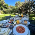 Natalya Rudova Instagram - Good morning World 🩷 Завтрак на нашей чудесной вилле @sherwoodexclusive_kemer #SherwoodMemories #SherwoodExclusiveKemer #SherwoodExclusive #somuchmore #feelthelegend