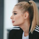 Natalya Rudova Instagram - «Жизнь по вызову 2»🎬 Всем спасибо , сьемки закончились🎬🐈‍⬛ Не могу не поделиться этими шикарными кадрами.