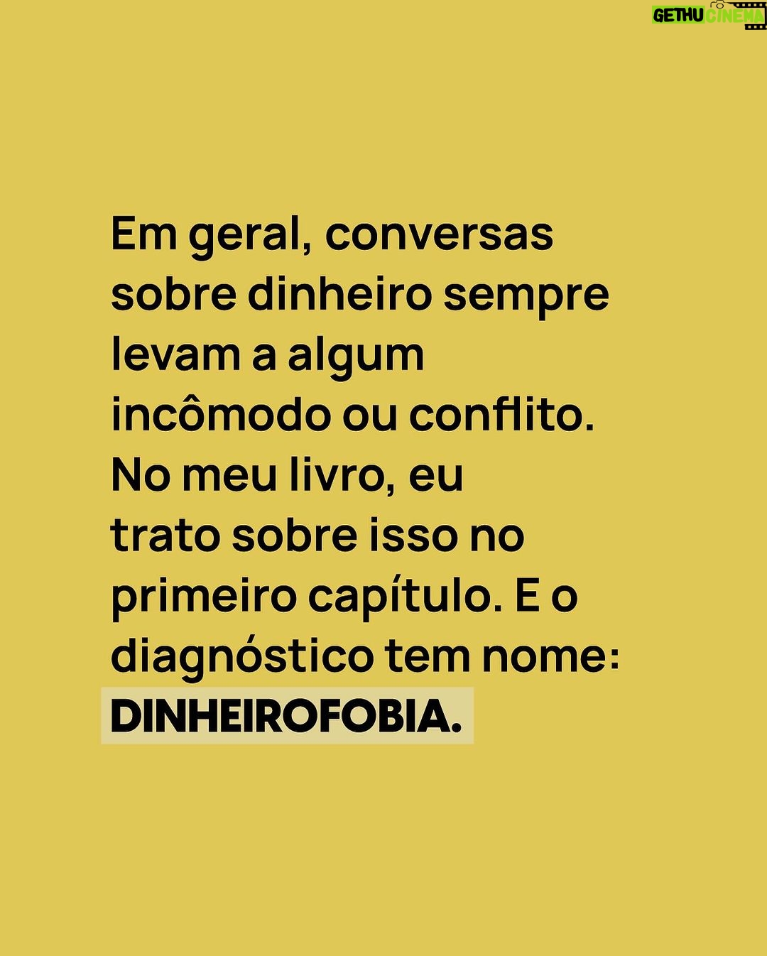 Nathalia Arcuri Instagram - Na riqueza e na pobreza até que a morte os separe? SERÁ? Ou o dinheiro separa antes? O papo é reto: desf*da a sua vida financeira pra não f*der suas relações, seja como casal, amigo ou até mesmo no trabalho. E isso não é só em relação a administração do uso da sua grana não. Cuidar do dinheiro também está relacionado com a forma como abordamos esse assunto com quem tá do nosso lado. Se planejar e tornar dinheiro pauta das conversas em família e entre amigos faz com que a gente esteja preparado pra qualquer situação (em vida e até mesmo em morte). E, claro, falando sobre dinheiro, a gente pode aprender muito com a experiência do outro. No vídeo novo de hoje eu falei sobre 3 conversas difíceis que TODO MUNDO vai ter um dia sobre dinheiro. Você consegue adivinhar quais são? A primeira eu já entreguei: conversa de dinheiro entre casais. E as outras duas? Comenta aqui pra mim (ou vai descobrir no vídeo novo no link da bio 😉).