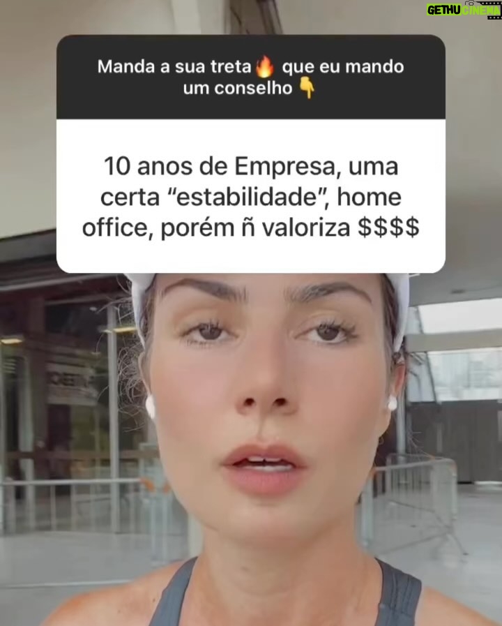 Nathalia Arcuri Instagram - A gente nunca tá preparado pra um puxão de orelha, mas é isso que faz a gente despertar! 😵 O que vocês me pedem que eu não faço, né? Há um tempo abri uma caixinha nos meus stories pra vocês me mandarem uma treta financeira que eu daria um conselho. E vocês sabem que eu não jogo conversa fora (se tem uma coisa que eu valorizo, além do meu tempo, são minhas Me Poupeiras! e meus Me Poupeiros!). Então, se prepara pra sextar com 4 verdades que podem ser difíceis de ouvir, mas que você precisa tatuar na testa urgentemente! Arrasta pro lado pra descobrir ➡️
