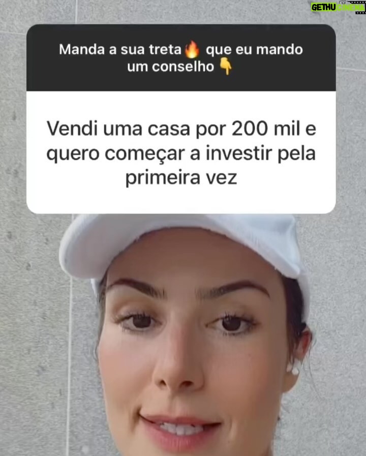 Nathalia Arcuri Instagram - A gente nunca tá preparado pra um puxão de orelha, mas é isso que faz a gente despertar! 😵 O que vocês me pedem que eu não faço, né? Há um tempo abri uma caixinha nos meus stories pra vocês me mandarem uma treta financeira que eu daria um conselho. E vocês sabem que eu não jogo conversa fora (se tem uma coisa que eu valorizo, além do meu tempo, são minhas Me Poupeiras! e meus Me Poupeiros!). Então, se prepara pra sextar com 4 verdades que podem ser difíceis de ouvir, mas que você precisa tatuar na testa urgentemente! Arrasta pro lado pra descobrir ➡️