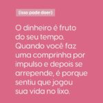 Nathalia Arcuri Instagram - Você trabalhou (E NÃO FOI FÁCIL) para ganhar cada centavo que está hoje na sua carteira ou conta bancária. É esse dinheiro que vai comprar o que é necessário para o seu dia a dia, além de ajudar a construir os seus sonhos. Então faz sentido esquecer COMO ele foi parar em suas mãos ou sobre como foi suado ganhá-lo? Cada centavo é fruto do SEU ESFORÇO.  “Só se vive uma vez”, “Não vou levar pro caixão” e pensamentos similares, são atitudes que te fazem jogar no lixo o tempo de vida gasto para ganhar dinheiro e o seu valor profissional, que custou o que você tem em mãos hoje. Use com inteligência. Marque aqui uma pessoa inteligente que precisa ter essa visão, assim como você! 😉