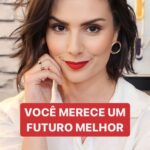 Nathalia Arcuri Instagram - Assiste até o fim, depois lê aqui. Não espere pela próxima segunda-feira, pelo próximo mês ou pelo próximo ano para começar. O seu futuro é consequência das decisões que você toma HOJE! Agora você pode seguir rolando o feed e ignorar esse vídeo ou tomar uma atitude e começar a agir de uma forma diferente, fazendo as escolhas que o seu EU do futuro vai querer te abraçar e te agradecer por ter feito. Se você estava precisando de coragem ou de um empurrão pra sacrificar alguma coisa agora e colher os resultados no futuro, vim te lembrar que se você nem tentar, não terá chance de que dê certo. Manda esse vídeo pra quem você ama e precisa desse chacoalhão pra começar HOJE a fazer diferente 💜