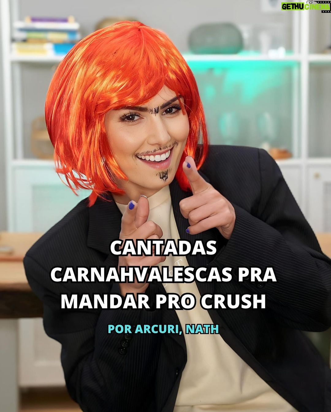 Nathalia Arcuri Instagram - Allah-la-ô, ô-ô-ô, ô-ô-ô é o bloquinho das cantadas financeiras passando no seu feed. A dica de investimento de hoje é no coração do crush ou da crush Sim, além de prof virei cupida das Me Poupeiras! e Me Poupeiros! nas horas vagas🫰 Tá, agora, falando sério... PRESTENÇÃO! Depois de investir e conquistar o crush, cuidado com o bolso pra não sair gastando o que não deve só pra impressionar, ein? Eu postei aqui duas listinhas de como gastar pouco nesse Carnaval: uma pra quem vai curtir o bloquinho e outra pra quem quer ficar tranquilo nesse feriado. Vale a pena voltar alguns posts pra conferir 🥳👯♀️ Já manda sua cantada favorita pra cheirosa ou pro cheiroso 😎